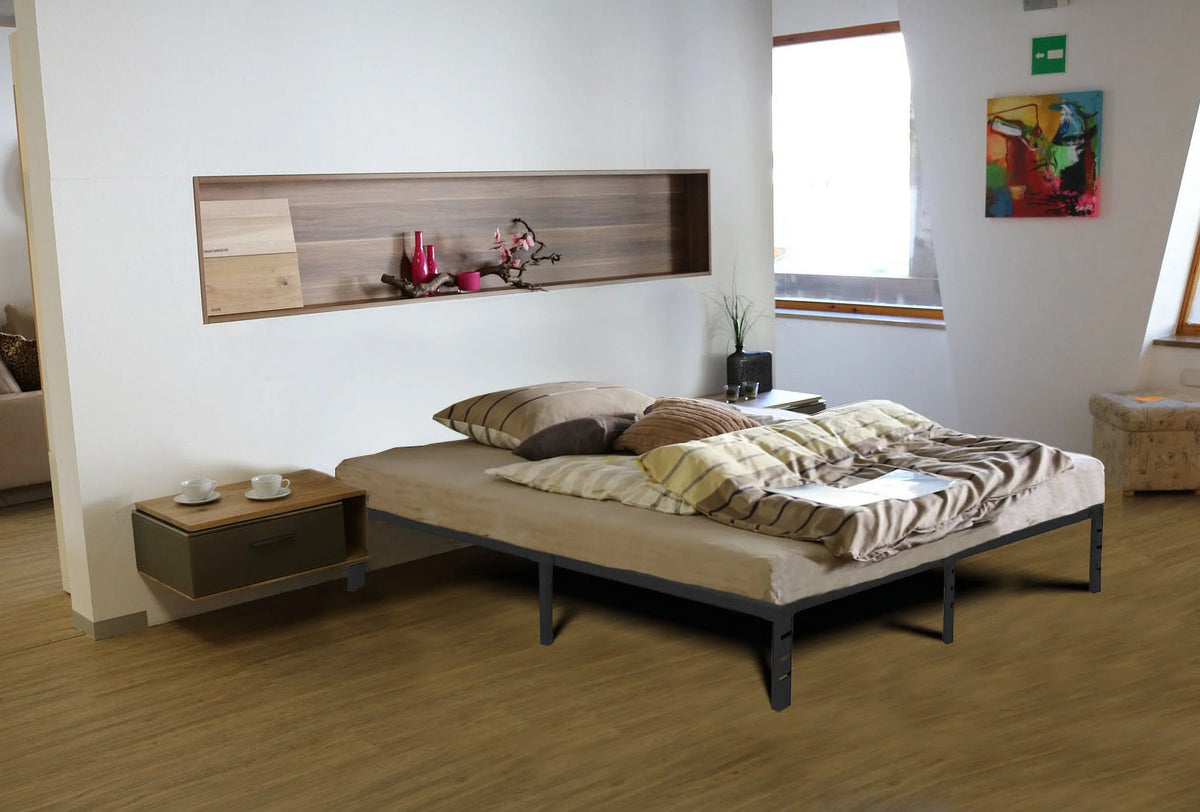 Queen Size Black Metal Platform Bed Frame with Storage Z75321