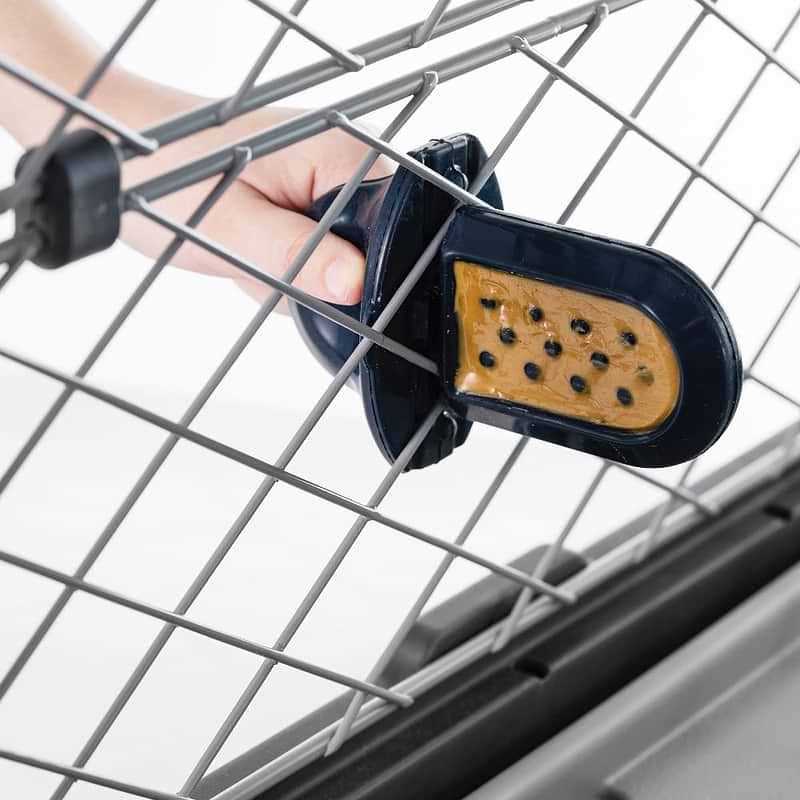Dog Crate Training Aid S6804