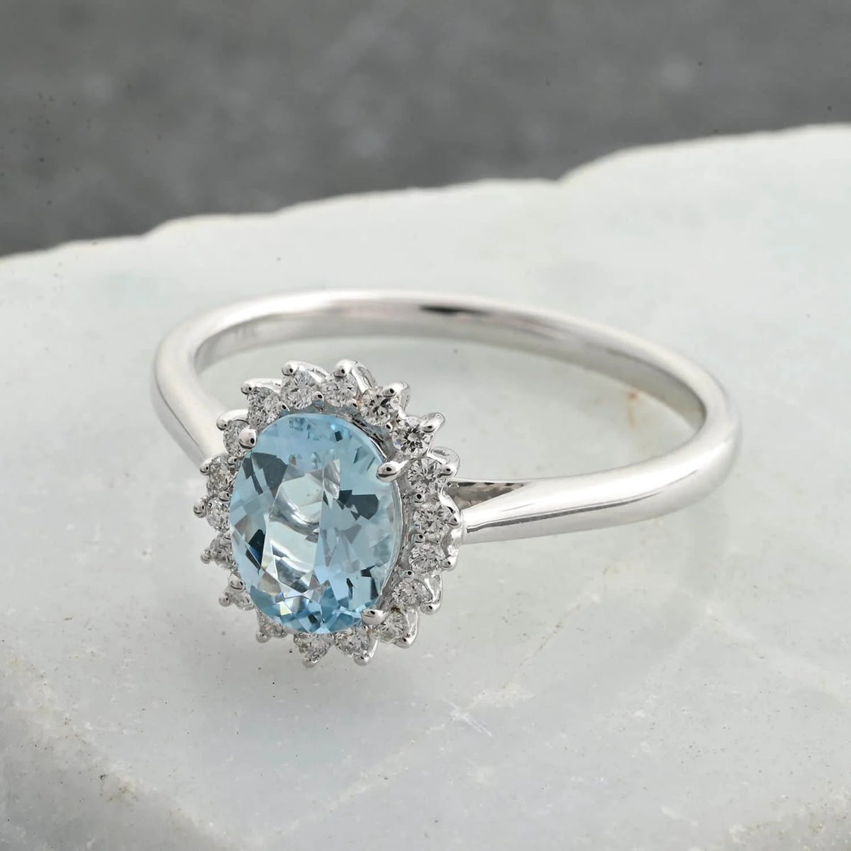 Oval Blue Aquamarine White Diamond 18K White Gold Ring Size 8 Ct 1.18 G-H Color Si1 Clarity J652