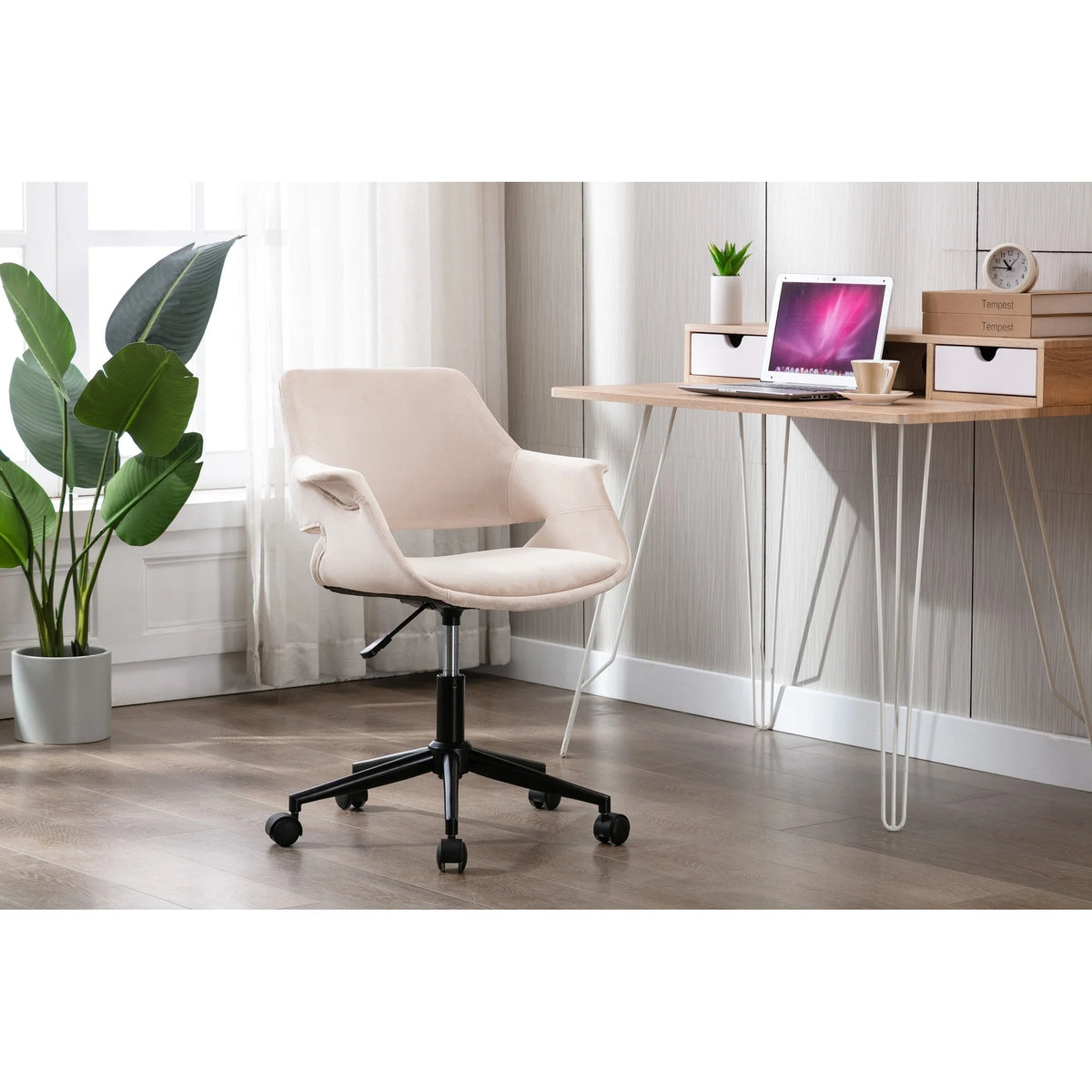 Velvet Office Chair with Swivel and Adjustable Height Z948