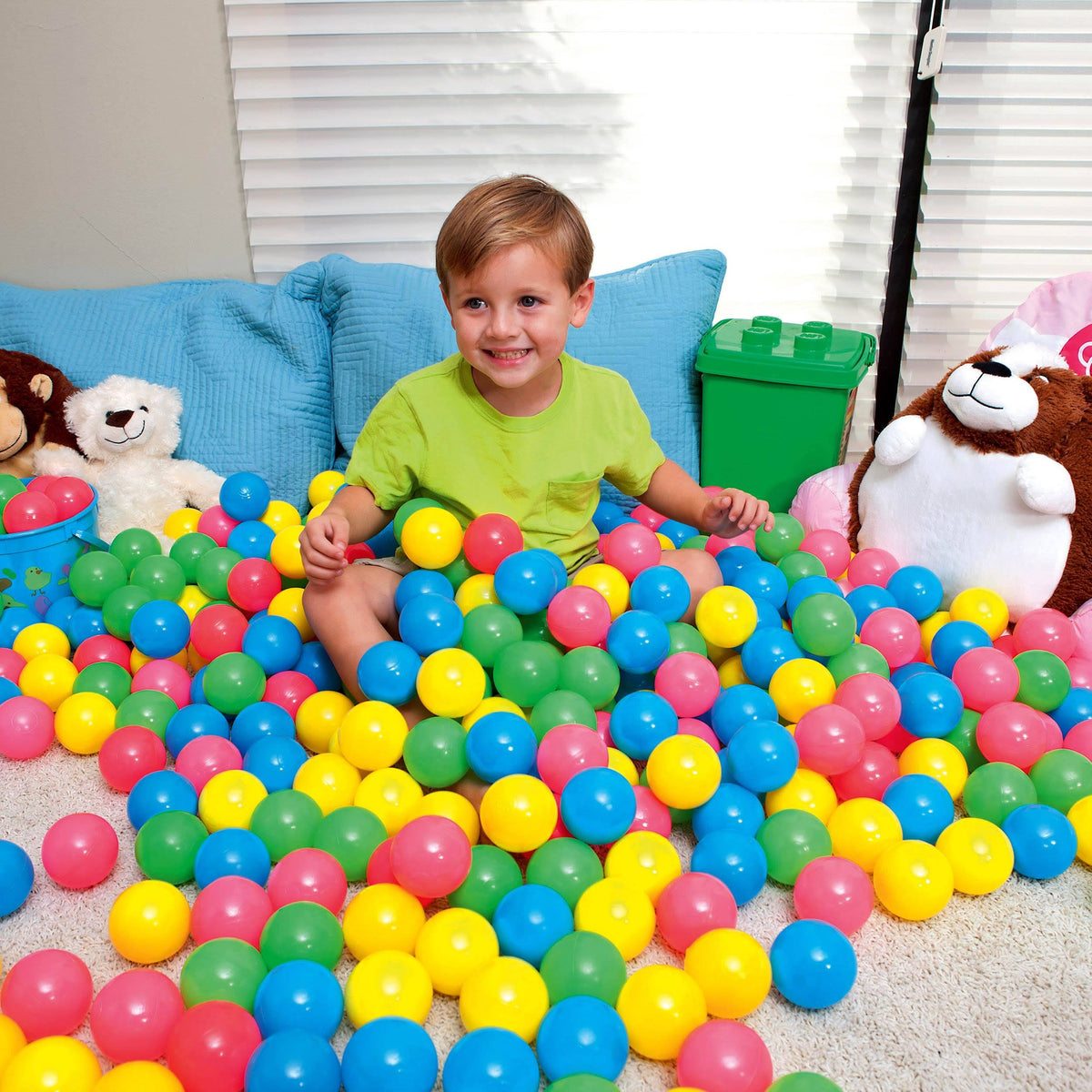 Plastic Play Balls 100 Count 6 Pack M904