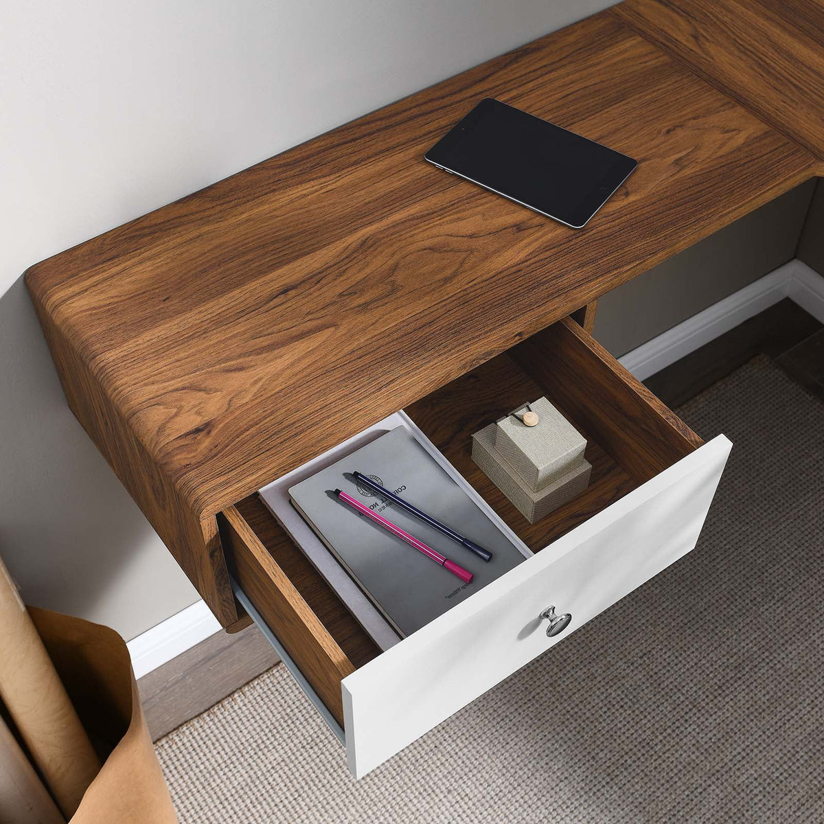 White Walnut Wood Computer Work Desk N170358