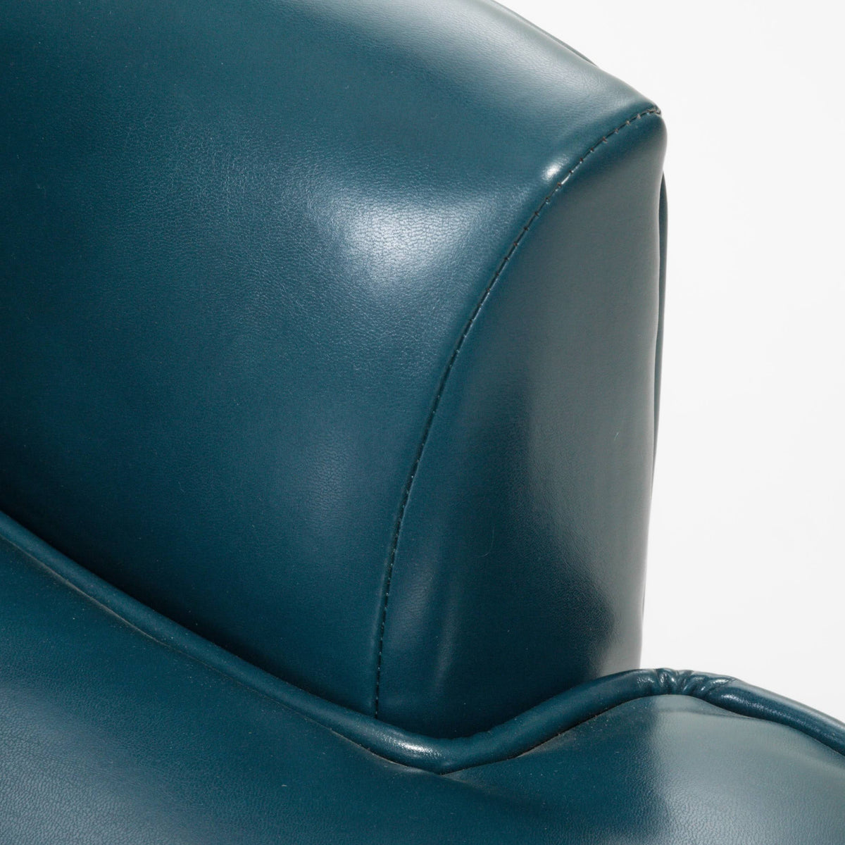 Black High Back Wing Chair O18996