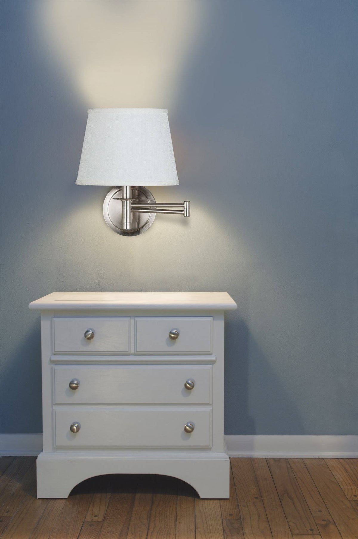 Brushed Steel Swing Arm Wall Lamp U8736