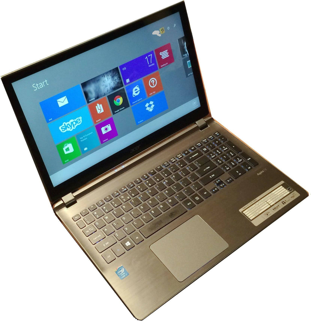 15.6x22 Laptop 6GB 750GB E974560