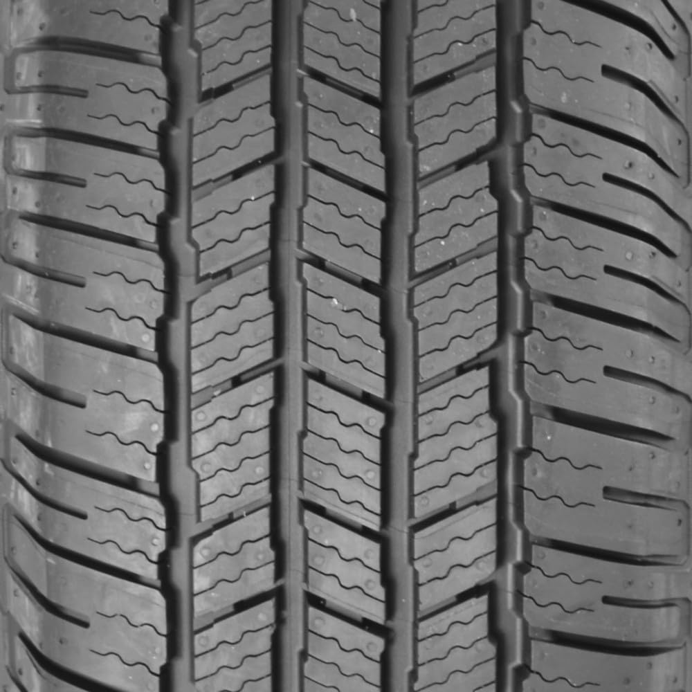 245/70R17 Tire D836920
