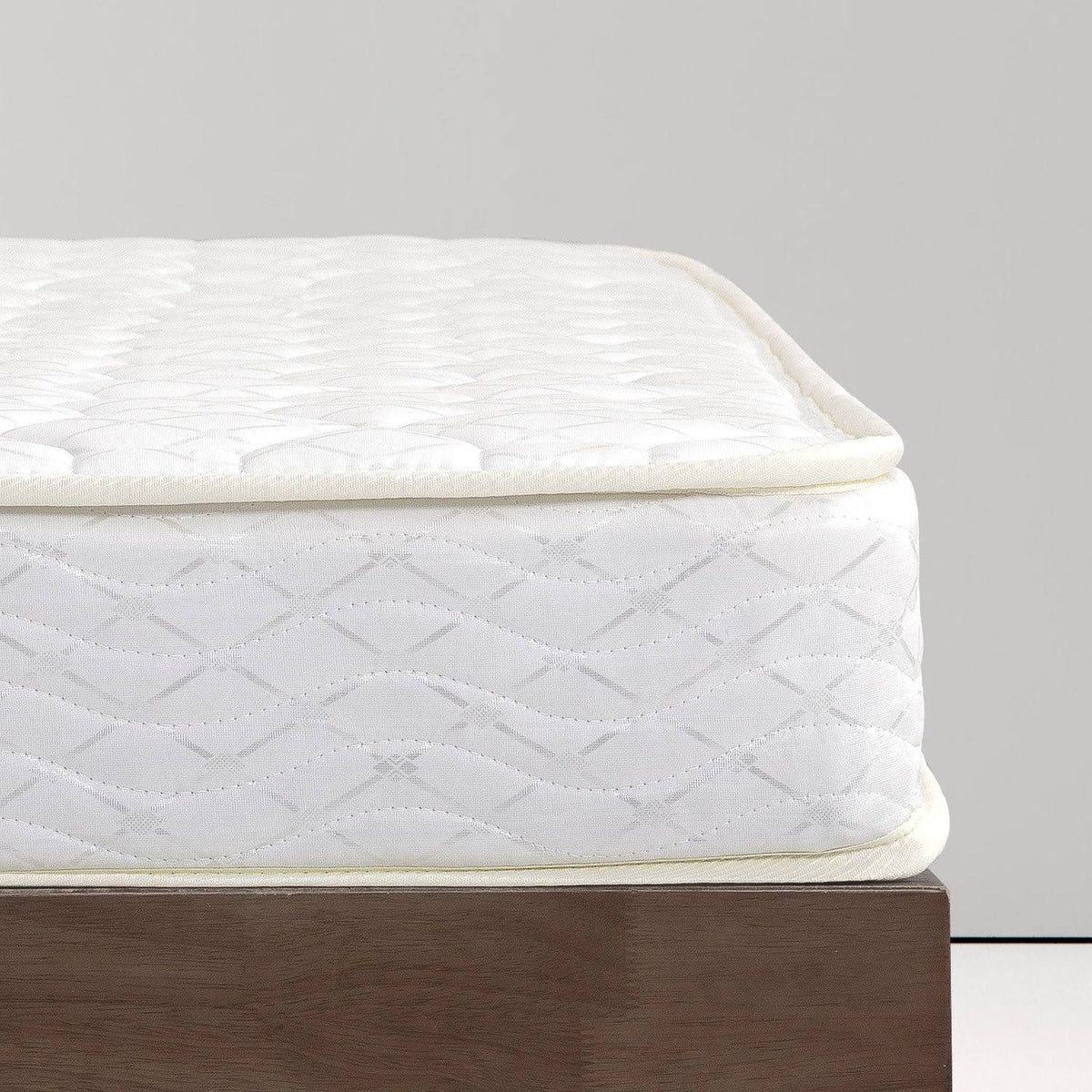 Full Size Coil Spring Mattress V5029