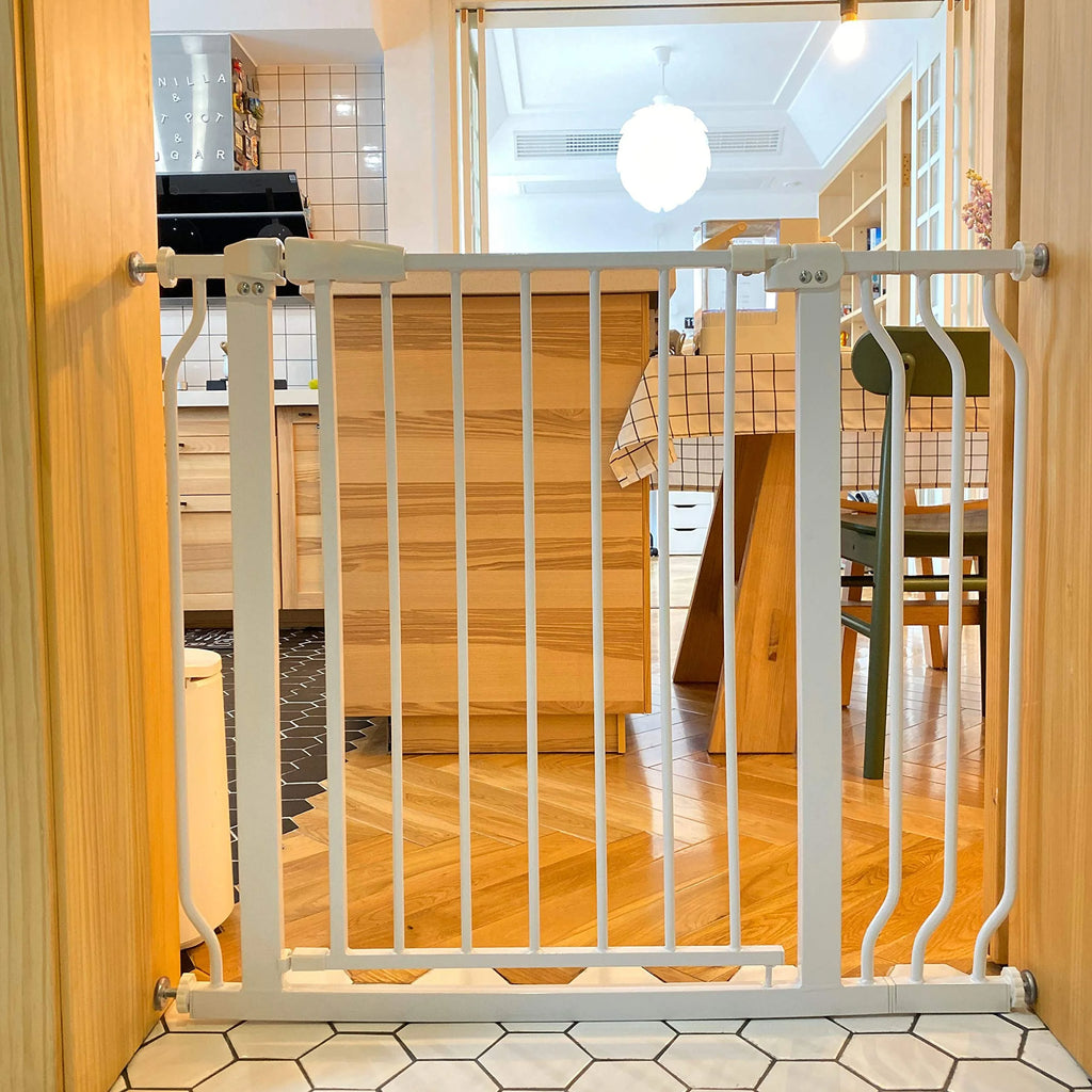 White Safety Gate S37369