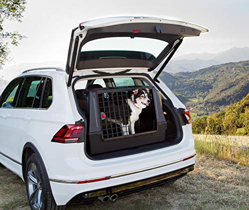 Black Assembled Car Dog Crate 39L x 23W x 26H Q6990