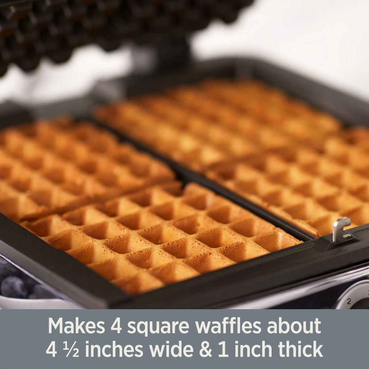 4 slice Belgian Waffle Maker with Removable Plates A95353