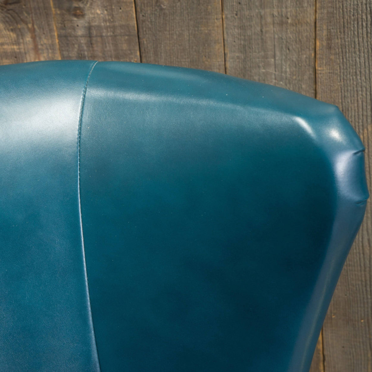 Black High Back Wing Chair O18996