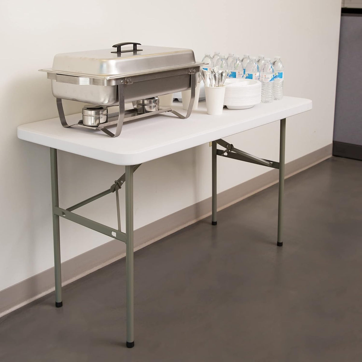 White 6 Ft Heavy Duty Folding Plastic Dining Table R932