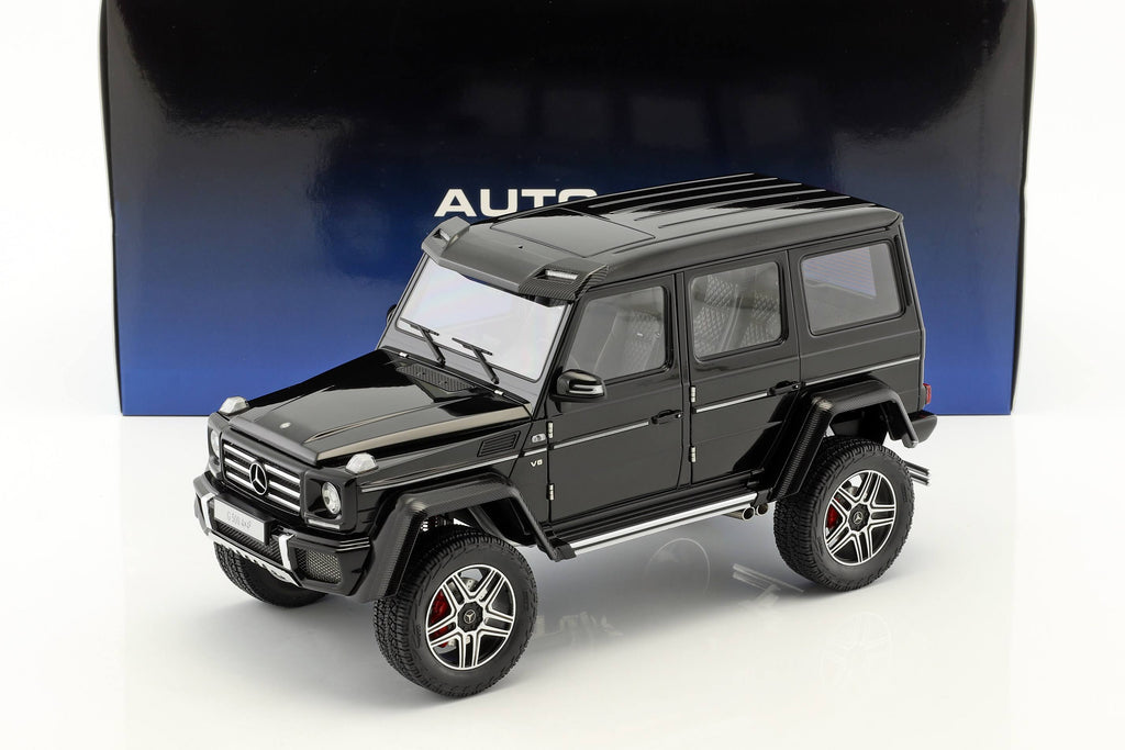 1/18 Gloss Black Model Car C829