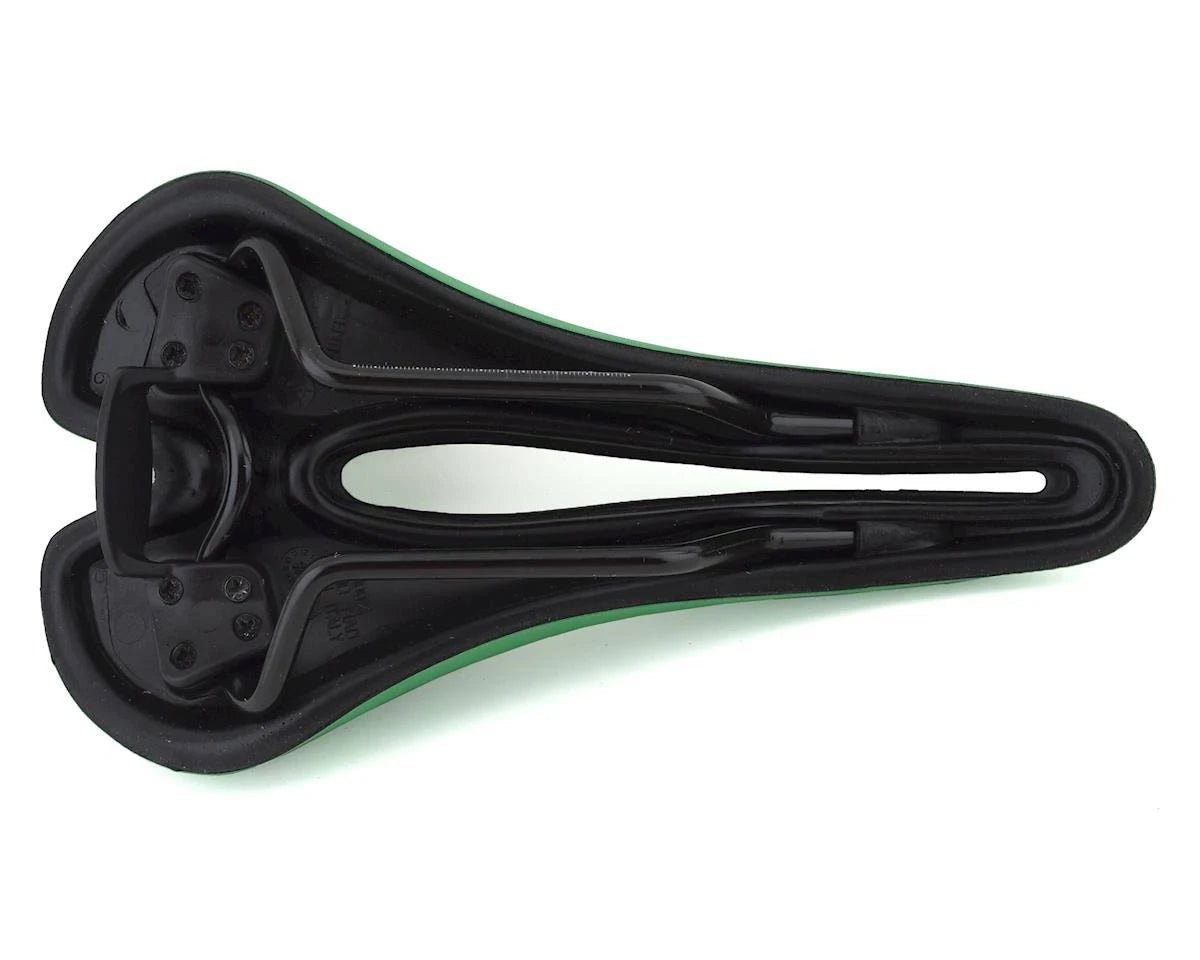 Green Saddle G734514