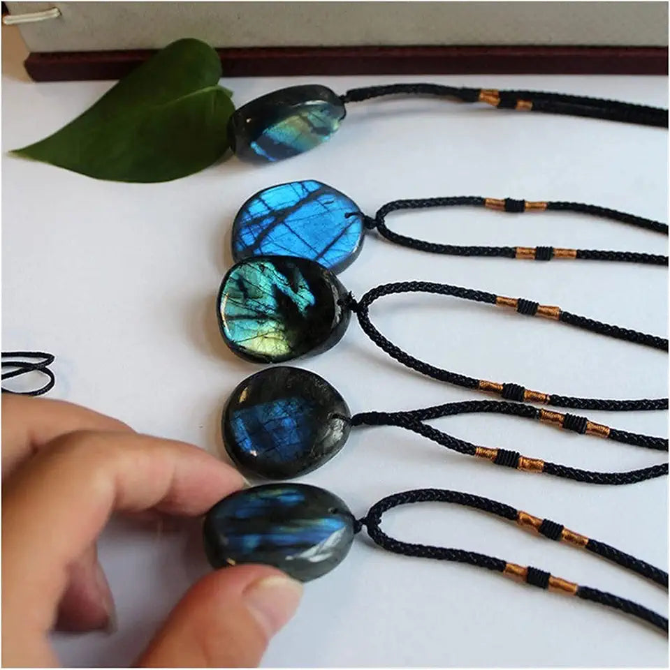 Polished Labradorite Moonstone Quartz Crystal Pendant Necklace T509647