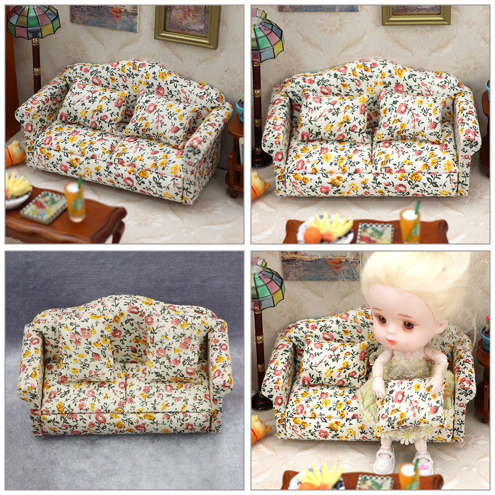 Miniature Dollhouse Couch with Pillow X1268