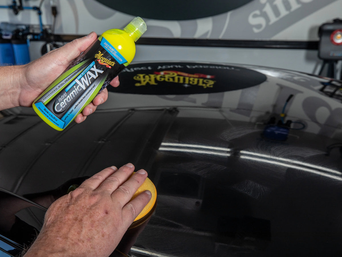 Hybrid Ceramic Liquid Wax 16 Oz I5263