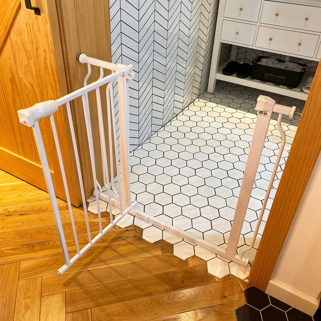 White Safety Gate S37369
