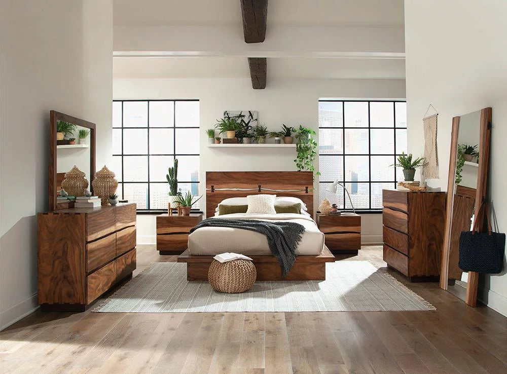 Queen Bed Smokey Walnut and Coffee Bean B766