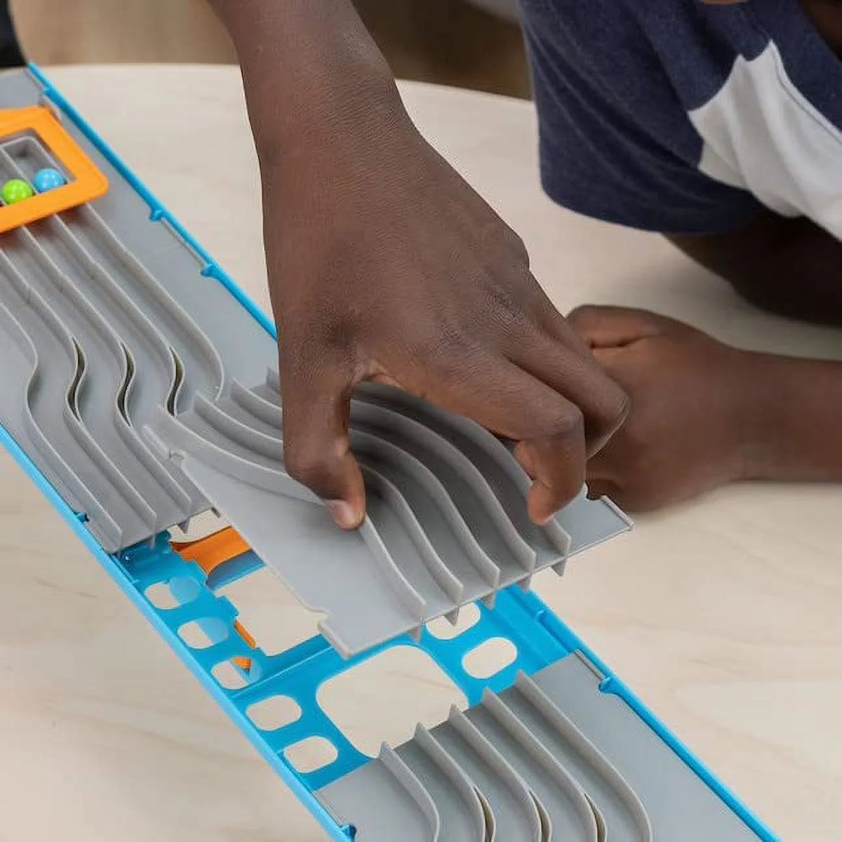 Modular Marble-Racing Game E197