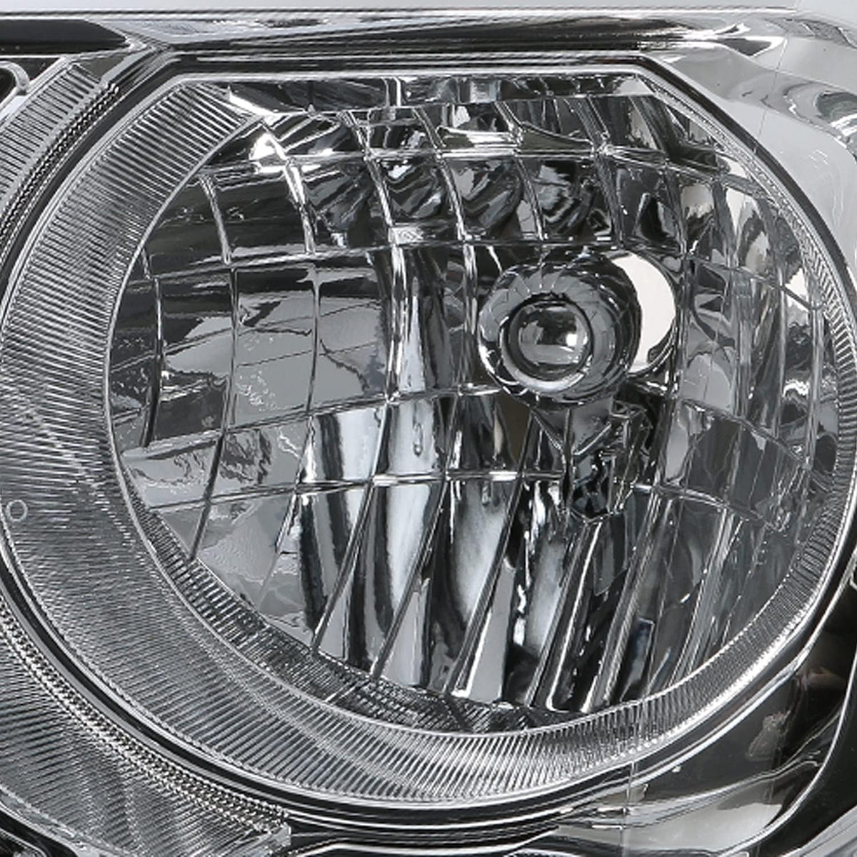 Chrome Halogen Headlight Driver Left Side Replacement U508263